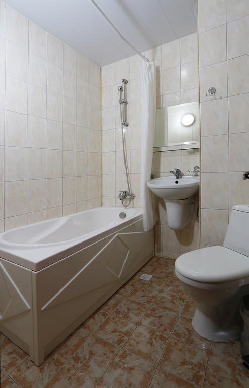 Acropolis Hotel Pazardzhik Kamer foto